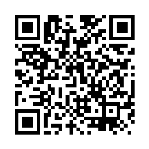 苏桃用发卡夹住了前额的凌乱刘海二维码生成