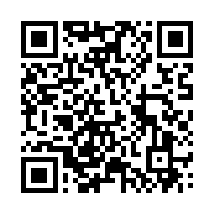 苏珊娜在最后一点时间都是站着看完的二维码生成