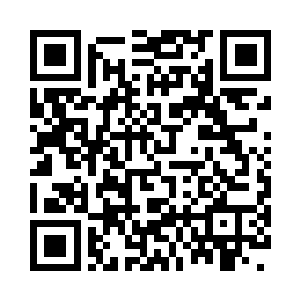 苏落看着空间里整整齐齐排列的五十个瓷瓶二维码生成