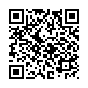 苏行容将手里的琉璃珠子递给晏锦二维码生成