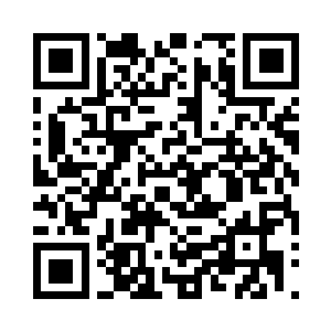 苏青黛已经随着曾光初一起前往天柱山了二维码生成