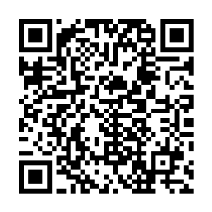 苗毅没想到寇文青能不嫌麻烦的啰啰嗦嗦给自己讲这么多二维码生成