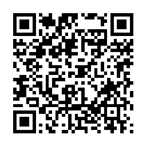 英国人与法国人要在至少一个月以后才能抵达中国的二维码生成