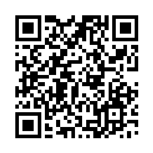 范小爷拉着周逊正跟一些时尚界的朋友闲聊二维码生成