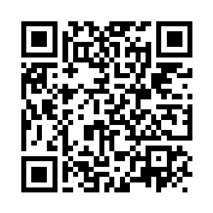 茫然而好奇地打量着周围陌生的世界二维码生成