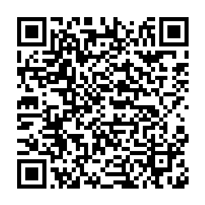 莫桓默默地在跟上节奏之后看着两人之间到底还会有什么样的较量二维码生成