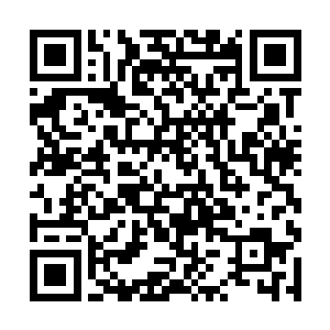 莹儿心中委屈…三姐说若是有什么委屈可以跟她说说二维码生成