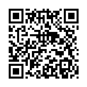 萧晨从怀中拿出那块巴掌大的月亮石二维码生成