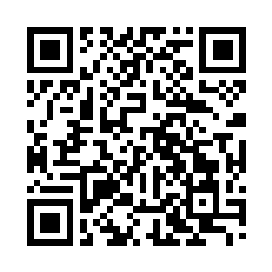 萧樱被康明德那一句小樱桃喊得脸也是一红二维码生成