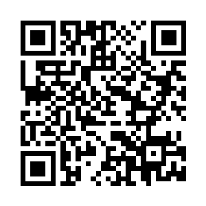 萧韵儿低头看着扒着裤腿的小不点二维码生成