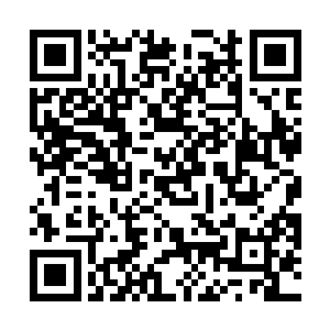 落下的能量炮无可避免地砸到了附近的建筑物和道路上二维码生成