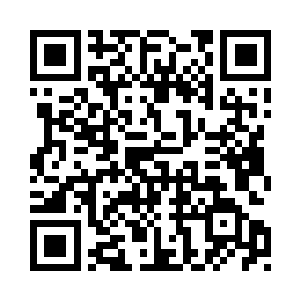 落在被一劈两半的那个煞兽的身边二维码生成