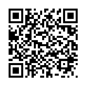 蔓延到了肩膀上的白霜迅速消退下去二维码生成