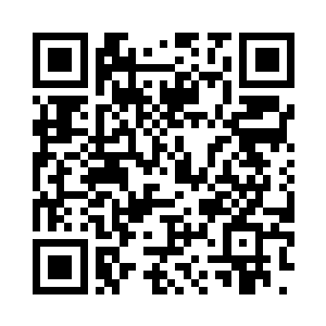 薛永手持弯刀奔行在雨幕之中的屋顶上二维码生成