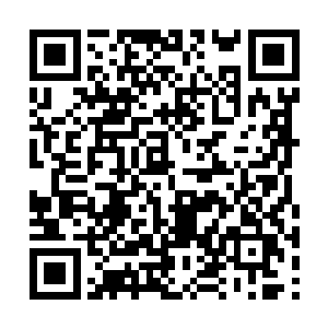 虽然偶尔也有人提起那个泡走了四大校花的张小凡二维码生成