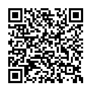 虽然说干实业比玩风投对于洪涛来说要麻烦一些二维码生成