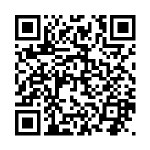 虽然距离天尊撕裂空间而行有着距离二维码生成