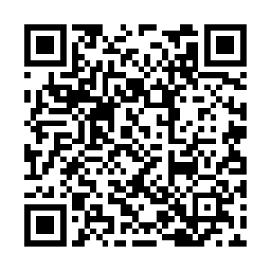 虽说贝海这边这知道仨个歹徒己经被收进了空间里二维码生成