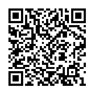 蛮州境内可以说是绝大多数地方都被群山笼罩着二维码生成