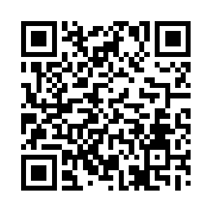 血红色的头发被气流带动着在身后飘散二维码生成