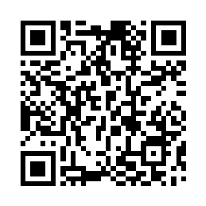 被周楚云招募而來的那名人族老者出声问道二维码生成