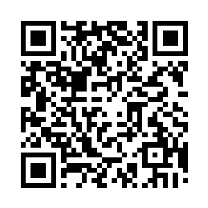 被那金色符箓上散发出的一层金光一隔之下二维码生成