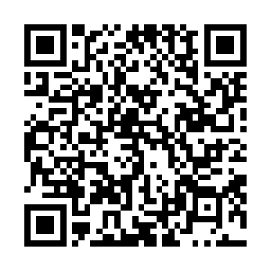 西汉姆联队的中场球员马克・诺贝尔就因为累积两种黄牌二维码生成