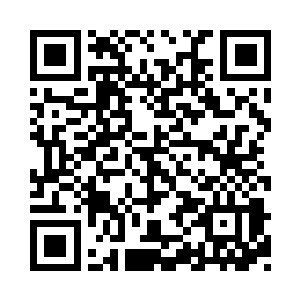 西门吹雪来到了一处被封的死死的客房之外二维码生成