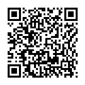 要是摄影师都长这样那稍差一点儿的模特都要自悲了二维码生成