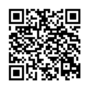 见到十几个大修士都围在那扇门前二维码生成