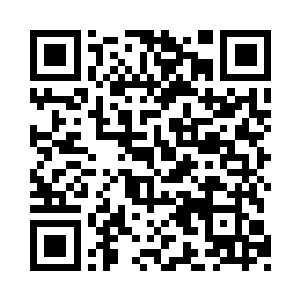 警察们一看到池佳一立刻举起了手中的枪械二维码生成