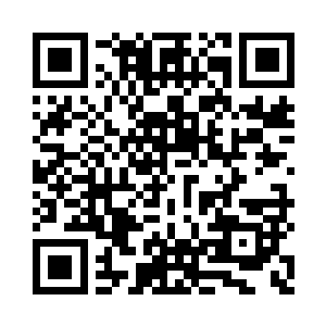 警车很快就抵达了宝丽区的宝丽广场二维码生成