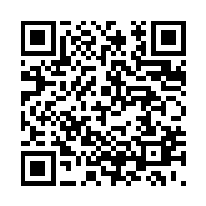 让不远处同样被扑到的罗宋目光一闪二维码生成