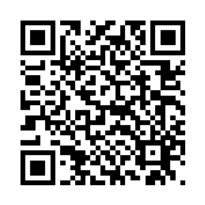 让两人不约而同的在汇合后没有停下二维码生成