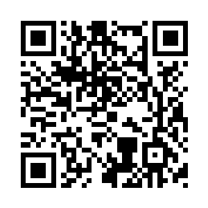 让他脖子上的那个黑桃4看起来显得有点诡异二维码生成