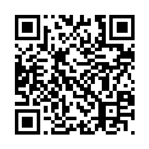 让她瞬间就被他的双眼紧紧地吸引住了二维码生成