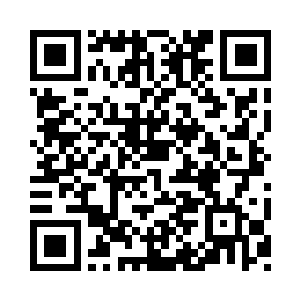 让孟静妍在刚刚进入大学时就出了一把名二维码生成