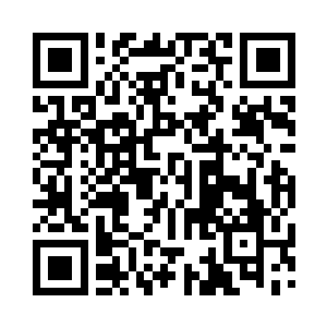 让的坐在魂无极一旁的半尊级别的白眉老者二维码生成