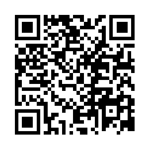 许紫烟坐在那里只是微笑地看着二师兄二维码生成