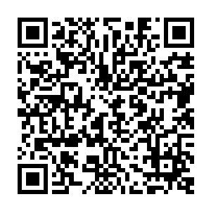 许紫烟心中倒是非常想开启绲鹏眼透过大阵看看西门孤烟等人修炼到什么程度二维码生成