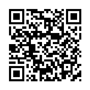 许紫烟的身形已经出现了一座巨大的峭壁之前二维码生成