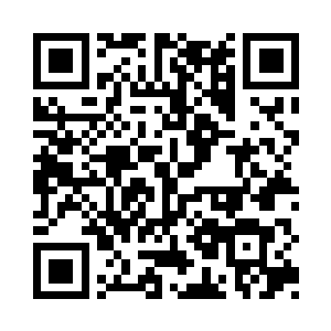 许紫烟运转着天地淬体诀淬炼着自己的身体二维码生成