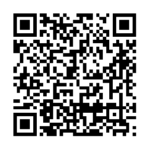 许雯不知道她和丈夫的谈话已经被郭静给听了过去二维码生成