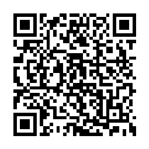 说不定这边还有他们的什么人在这边安排这一切二维码生成