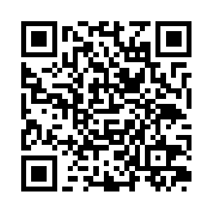 说着他掏出一叠差不多有一万环钱的纸币二维码生成