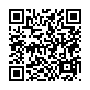 说着他的脸上竟然露出来的笑容出来二维码生成