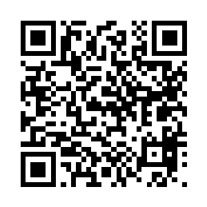 说着叶秋用手指在脖子上比划了一下二维码生成