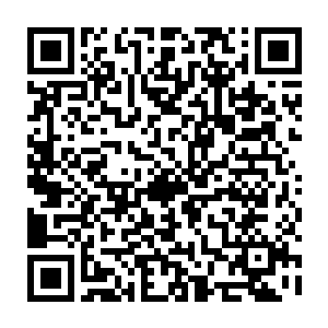 谁来同情那些宁可挨饿受寒依旧用双手去养活自己却根本没有时间读书的女人二维码生成