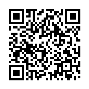 谁知道竟然一下子便看到了一道熟悉的身影二维码生成