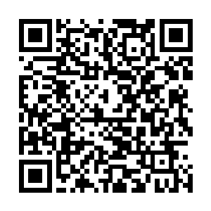谁知道那颤颤巍巍的老头儿听完以后才用慢吞吞的英语回应二维码生成